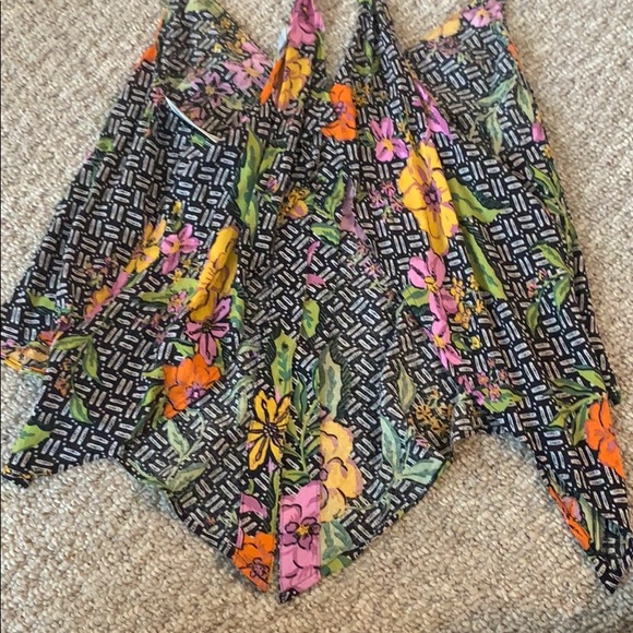 Tank - Picture 2 of 3